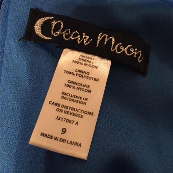 Dress - Picture 7 of 7